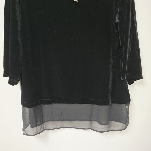 Chicos Travelers Top Size 3 XL Velvet Blouse Chiffon Hemline 3/4 Sleeve NWT - Picture 6 of 13